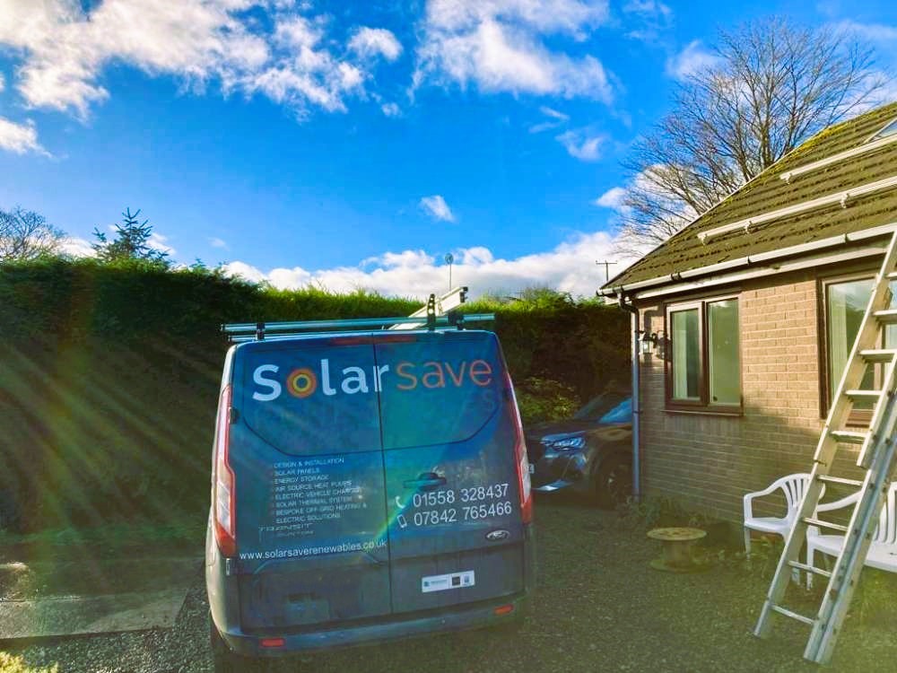 east-west roof solar panels and battery installation, Aberystwyth, Solar Save Renewables