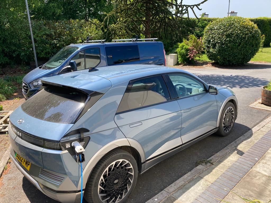 Charging your car from Solar panels
